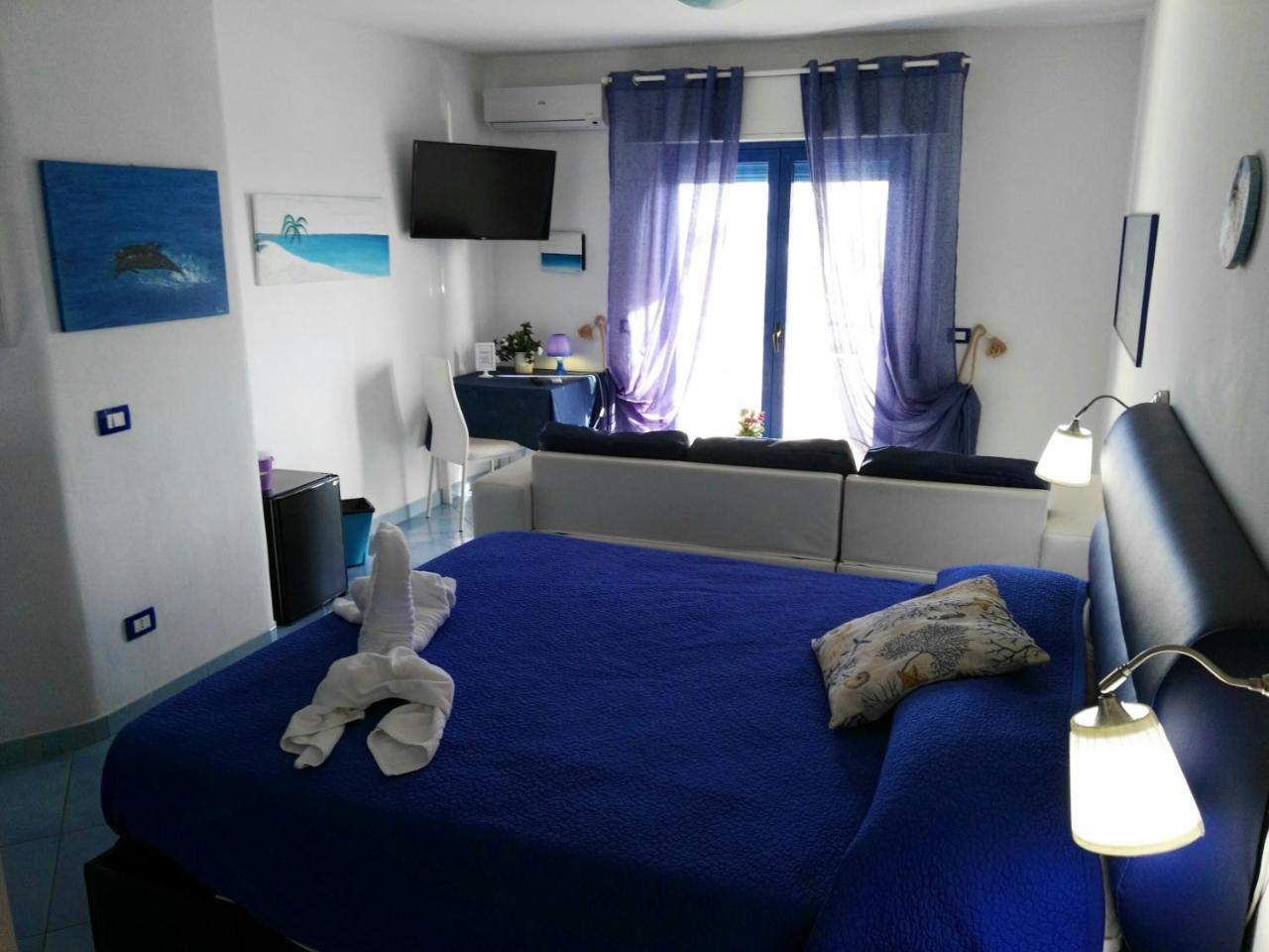 Miramare Hotell Pozzallo Exteriör bild